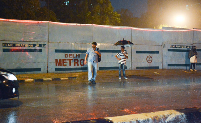 Delhi Rain: Parts Of Delhi Receive Light Rain Today, Monsoon To Arrive This Week