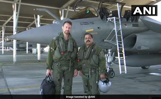 Air Force Vice Chief Flies Rafale, Warns Of "Potent" Pairing With Sukhoi