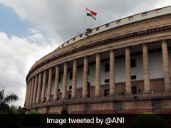 संसद में जम्मू कश्मीर के सांसदों का प्रवेश रोकने के लिए अदालत में याचिका