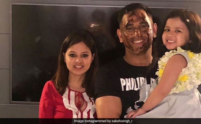 2011 के विश्वकप के फाइनल में आखिर किसकी सलाह पर महेंद्र सिंह धोनी उतरे थे चौथे नंबर पर