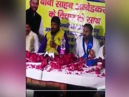 कुख्यात गैंगस्टर नासिर ने रामदास अठावले की पार्टी आरपीआई ज्वाइन की कुख्यात गैंगस्टर नासिर ने रामदास अठावले की पार्टी आरपीआई ज्वाइन की