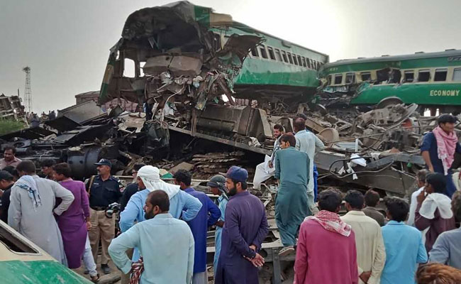 Death Toll In Pakistan Train Collision Rises To 23