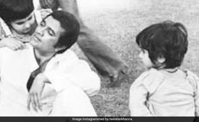 Twinkle Khanna Shared This On Father Rajesh Khanna's Death Anniversary. It's OK To Cry