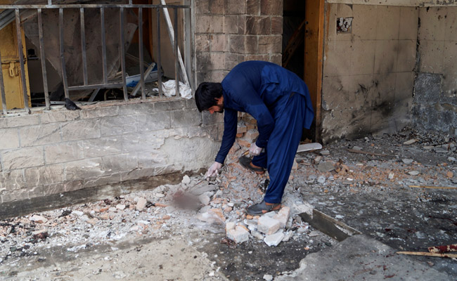 Female Suicide Bomber Kills 6 Including 2 Cops In Pakistan