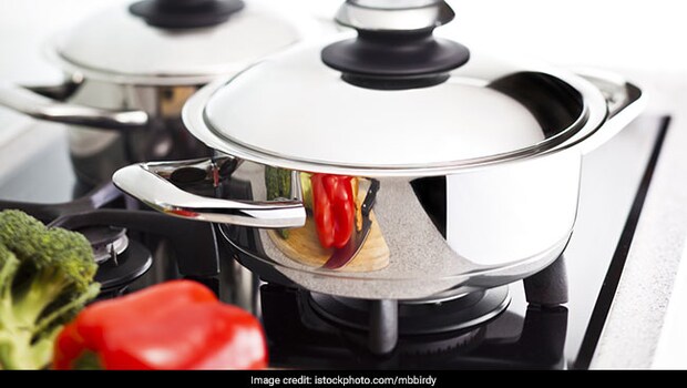 5 Stainless-Steel Kitchen Essentials For Every Indian Kitchen Setup 5 Stainless-Steel Kitchen Essentials For Every Indian Kitchen Setup