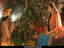 Guru Purnima Video: जब कृष्ण ने राधा को चुना अपना गुरु, प्रेम की पेश की अनोखी मिसाल Guru Purnima Video: जब कृष्ण ने राधा को चुना अपना गुरु, प्रेम की पेश की अनोखी मिसाल