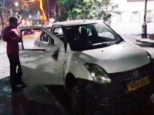 This Kolkata Taxi Driver Has Set A Successful Example For Women Safety