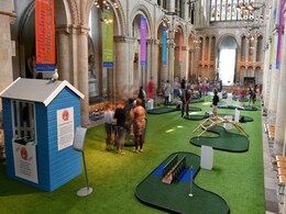 Golf Course In Cathedral Draws Fans - And Criticism Golf Course In Cathedral Draws Fans - And Criticism