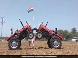 Video: ट्रैक्टरों की मदद से यूं फहराया तिरंगा, एक्ट्रेस बोली- Happy independence day Video: ट्रैक्टरों की मदद से यूं फहराया तिरंगा, एक्ट्रेस बोली- Happy independence day