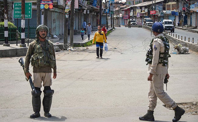 "Ensure Normalcy Restored In Jammu And Kashmir," Top Court Tells Centre