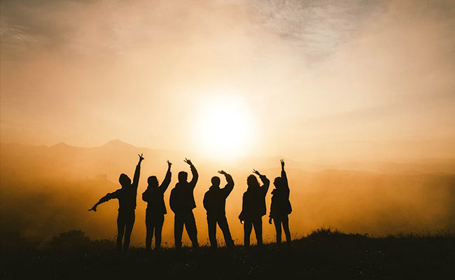 Happy Friendship Day 2019: Make Your Friends' Day With These Messages