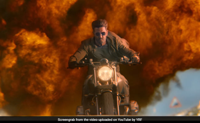 For Hrithik Roshan And Tiger Shroff's <i>War</i>, A Portugal City Was Shut Down