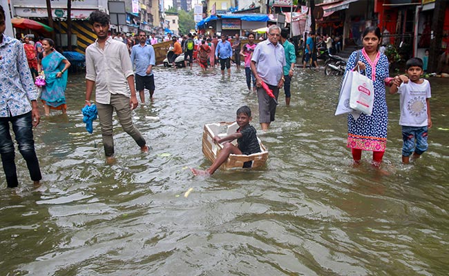 Live Updates: Rainfall Likely To Continue, Mumbai Schools, Colleges Closed