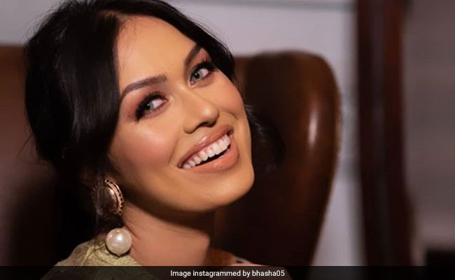Miss England 2019 Bhasha Mukherjee, Born In Kolkata, Helps Raise Funds For City Children