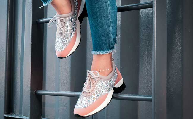 Amazon Freedom Sale: 10 Top Deals On Women's Footwear
