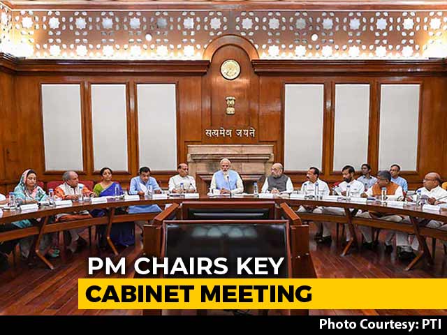 PM Meets Cabinet Amid Kashmir Turmoil, One-On-One With Amit Shah Before