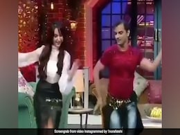 The Kapil Sharma Show: नोरा फतेही को बेली डांस में इस शख्स ने दी टक्कर, एक्ट्रेस रह गईं हैरान- देखें Video The Kapil Sharma Show: नोरा फतेही को बेली डांस में इस शख्स ने दी टक्कर, एक्ट्रेस रह गईं हैरान- देखें Video