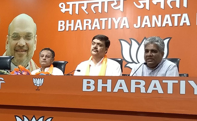 समाजवादी पार्टी से राज्यसभा सदस्य रहे संजय सेठ और सुरेंद्र सिंह नागर बीजेपी में हुए शामिल 