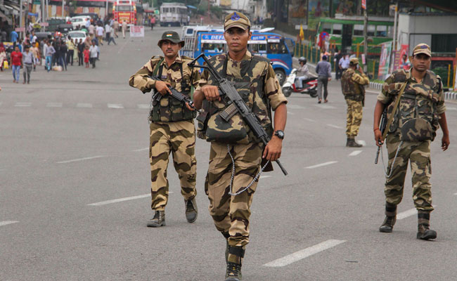 आर्टिकल 370 हटने के बाद जम्मू कश्मीर में कैसे हैं हालात? ADG मुनीर खान ने प्रेस कॉन्फ्रेंस कर बताया