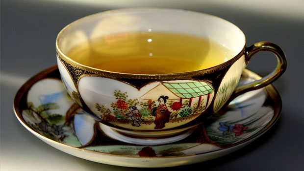 Air pollution: Honey and warm water can help in improving lung health