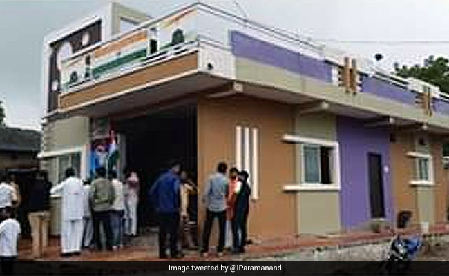 BSF Jawan Died 26 Years Ago. Now, Village Youth Get His Family A New Home