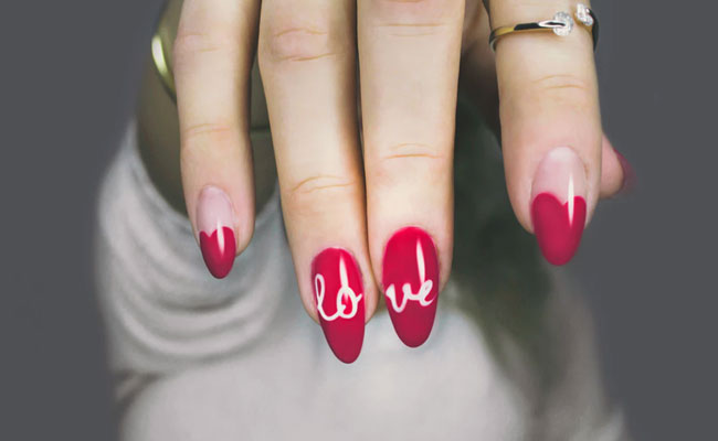 9 Hot Red Nail Paints You Shouldn't Miss Out On