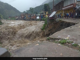 उत्तर भारत में बारिश का कहर: हिमाचल-उत्तराखंड में दो दर्जन से ज्यादा की मौत, दिल्ली में बाढ़ की चेतावनी, हरियाणा-पंजाब में सेना अलर्ट पर उत्तर भारत में बारिश का कहर: हिमाचल-उत्तराखंड में दो दर्जन से ज्यादा की मौत, दिल्ली में बाढ़ की चेतावनी, हरियाणा-पंजाब में सेना अलर्ट पर