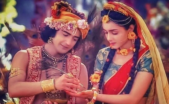 Janmashtami 2019: इस वचन के कारण नहीं हो पाई राधा और कृष्ण की शादी, पढ़ें पूरी अलौकिक प्रेम कथा