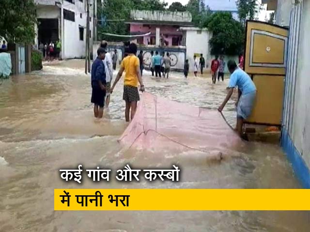 देश के कई हिस्सों में बाढ़ से हालात गंभीर