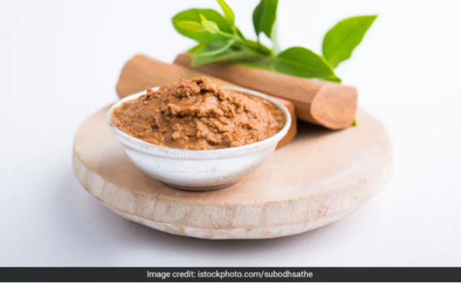 5 Sandalwood Benefits To Look Out For: From Tan Removal To Treating Acne