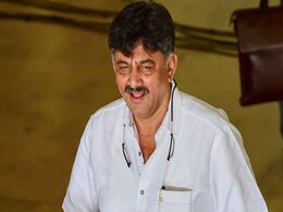 कर्नाटक की राजनीति के 'चाणक्य' इस कांग्रेस नेता पर गिरफ्तारी की तलवार लटकी कर्नाटक की राजनीति के 'चाणक्य' इस कांग्रेस नेता पर गिरफ्तारी की तलवार लटकी