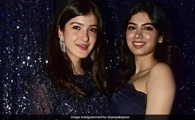 Khushi Kapoor And Shanaya Kapoor Twinning In Blue In Bali. See Pics