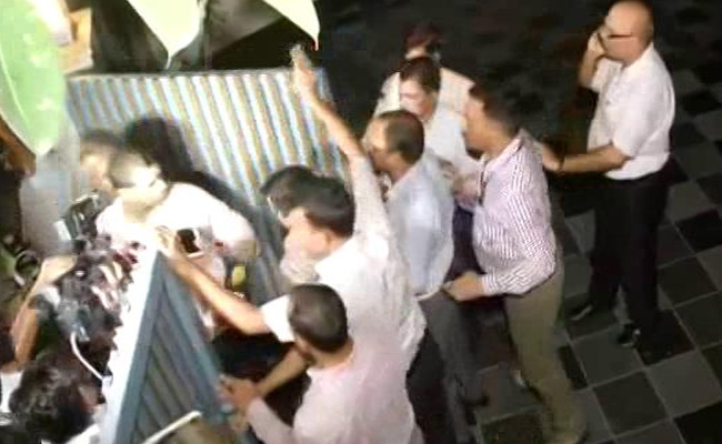 P Chidambaram Being Arrested After CBI Team Manages To Enter His Home
