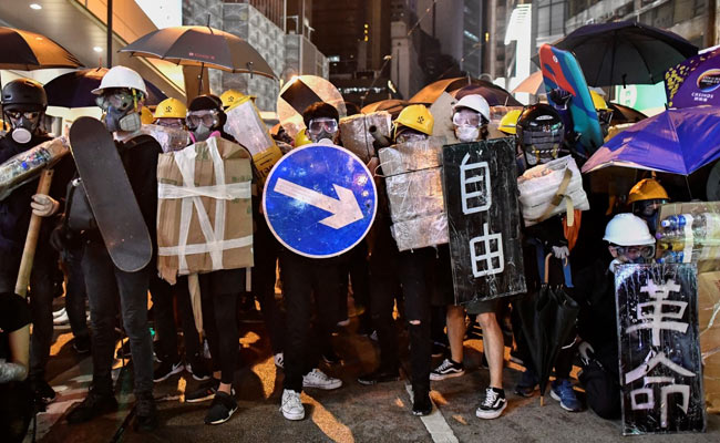 US Upgrades Hong Kong Travel Warning Ahead Of Planned Airport Protest