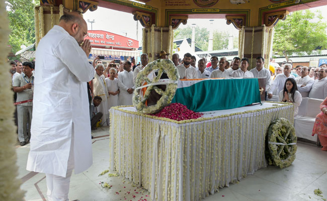 Arun Jaitley Cremated With State Honours, Top Leaders Present