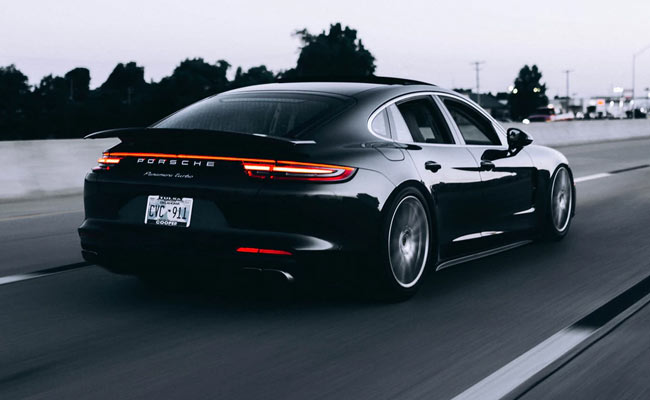 Chinese Police Chief Fired Over Porsche-Driving Wife's Road Rage Incident