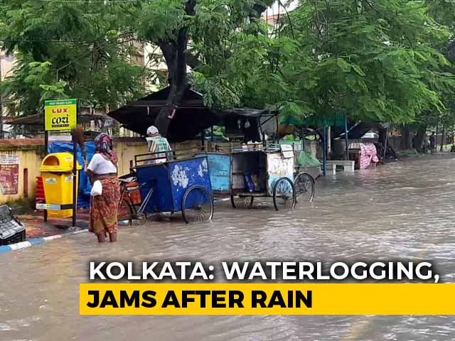 Kolkata Battered By Heavy Rain For Second Day, Flights Affected