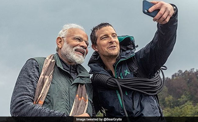 PM Narendra Modi, Bear Grylls Star In Man Vs Wild Highlights: Man ...