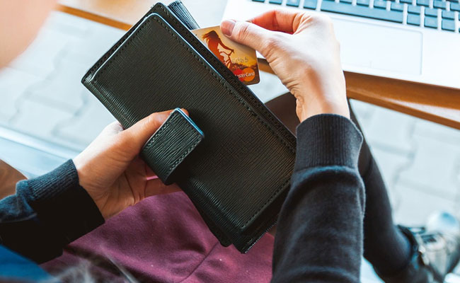 7 Chic Black Wallets To Notch Up Your Accessory Game