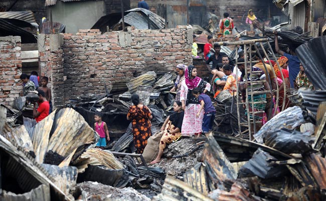 10,000 People Left Homeless After Fire Destroys Slum In Bangladesh