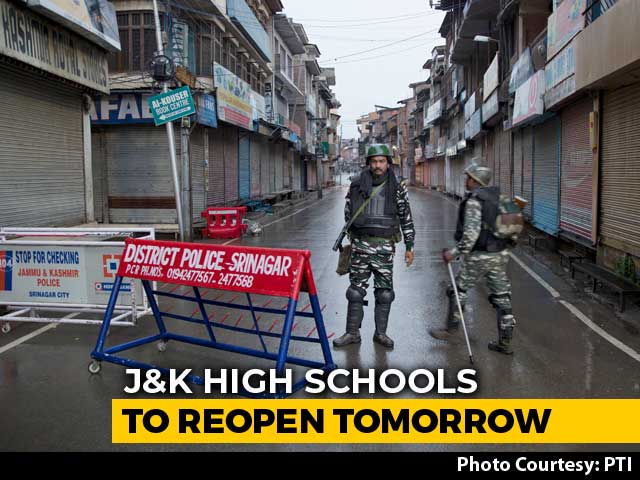 J&K High Schools To Reopen Tomorrow In Areas Where Restrictions Removed