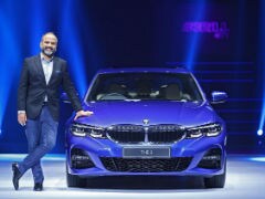 नई जनरेशन BMW 3 सीरीज़ भारत में हुई लॉन्च, शुरुआती कीमत Rs. 41.40 लाख नई जनरेशन BMW 3 सीरीज़ भारत में हुई लॉन्च, शुरुआती कीमत Rs. 41.40 लाख