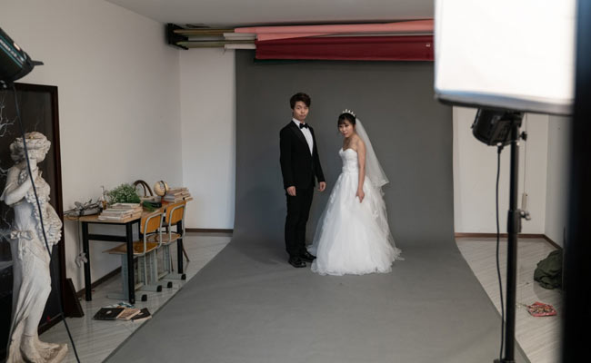 Snapped Up: Pre-Wedding Photo Industry Booms In China