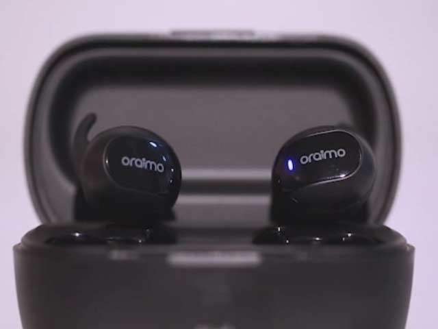 Treat Your Sis to Some Tech