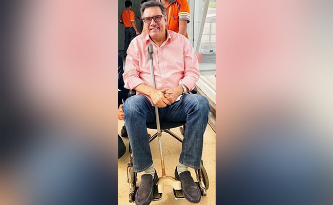 Boman Irani gets rid of spine problem without surgery