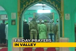 Phone Services, Internet Partially Restored In Kashmir Ahead Of Eid Phone Services, Internet Partially Restored In Kashmir Ahead Of Eid