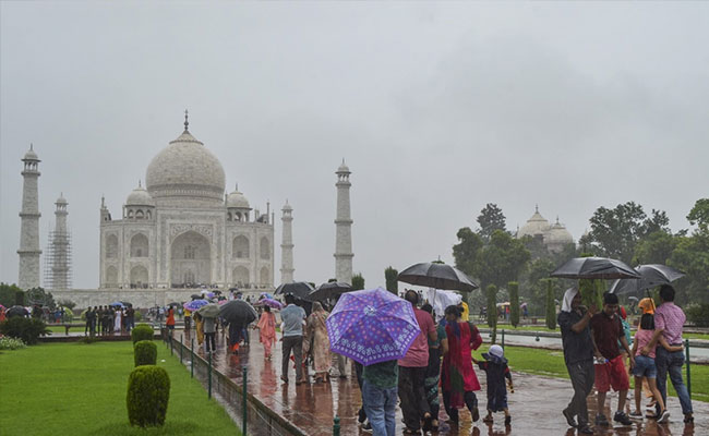 Heavy Rain Across North India, Several Stranded In Himachal: Highlights