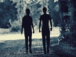 फ्रेंडशिप डे पर दो भारतीय दोस्तों को UAE में मिला बड़ा तोहफा, एक झटके में हो गए मालामाल फ्रेंडशिप डे पर दो भारतीय दोस्तों को UAE में मिला बड़ा तोहफा, एक झटके में हो गए मालामाल