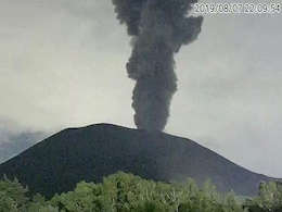 Japan Volcano Erupts For First Time In 4 Years, Alert Level Raised Japan Volcano Erupts For First Time In 4 Years, Alert Level Raised