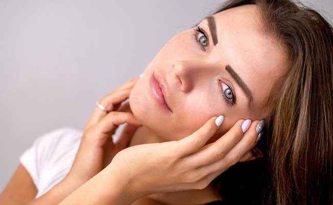 Skin Care: Prepare natural face packs to keep your skin glowing this festive season